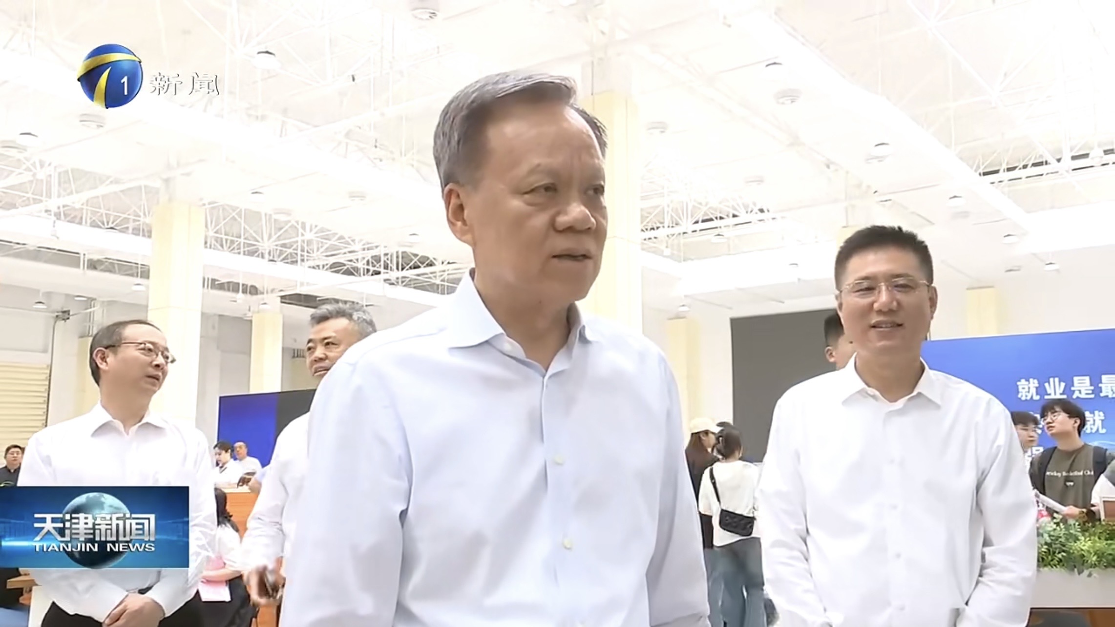 陈敏尔调研市新能源和能源服务服务工作:优化供需匹配,加强服务保障