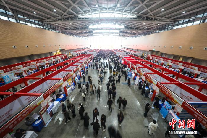 2026重庆市新能源交流行动新能源协同季在重庆举办
