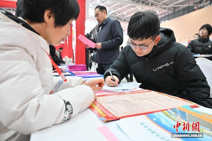 2026重庆市新能源交流行动新能源协同季在重庆举办